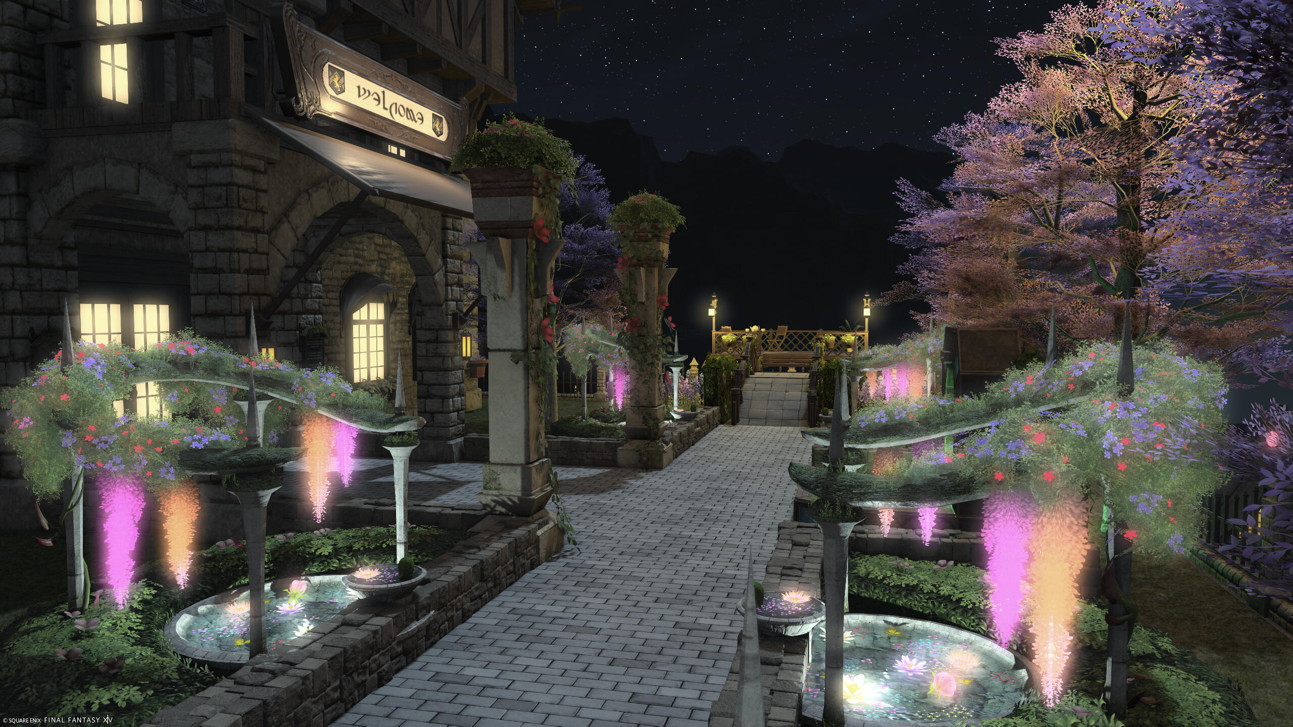 Moogle Goblet 6-43 Exterior